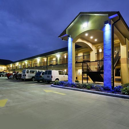 Americas Best Value Inn Lake Charles Interstate 210 Екстер'єр фото