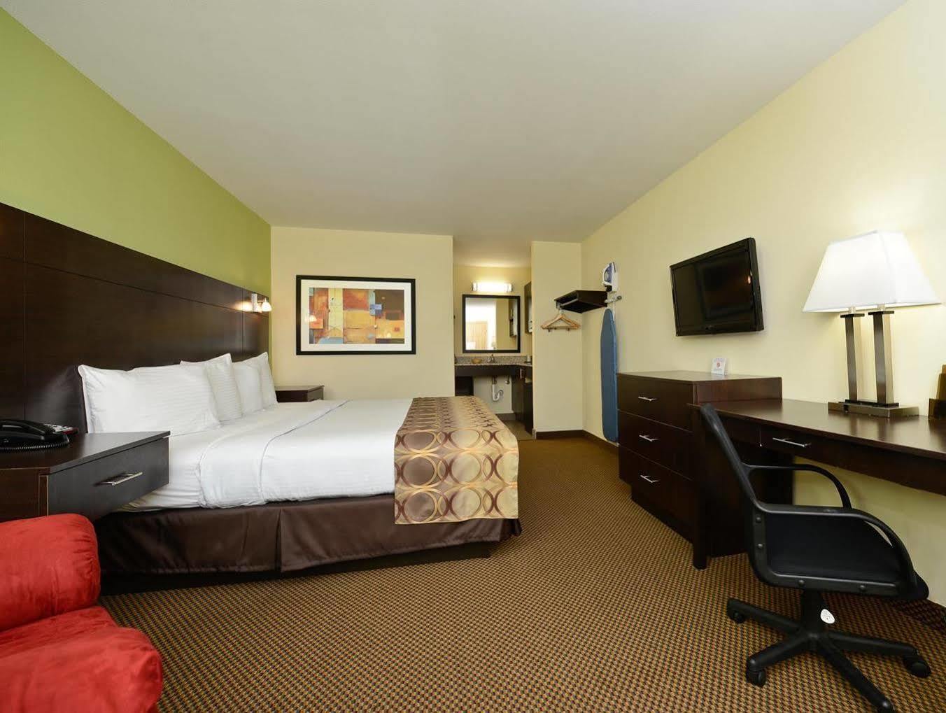 Americas Best Value Inn Lake Charles Interstate 210 Екстер'єр фото